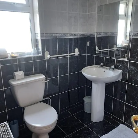 Tullaleagan Nocleg ze śniadaniem 3*